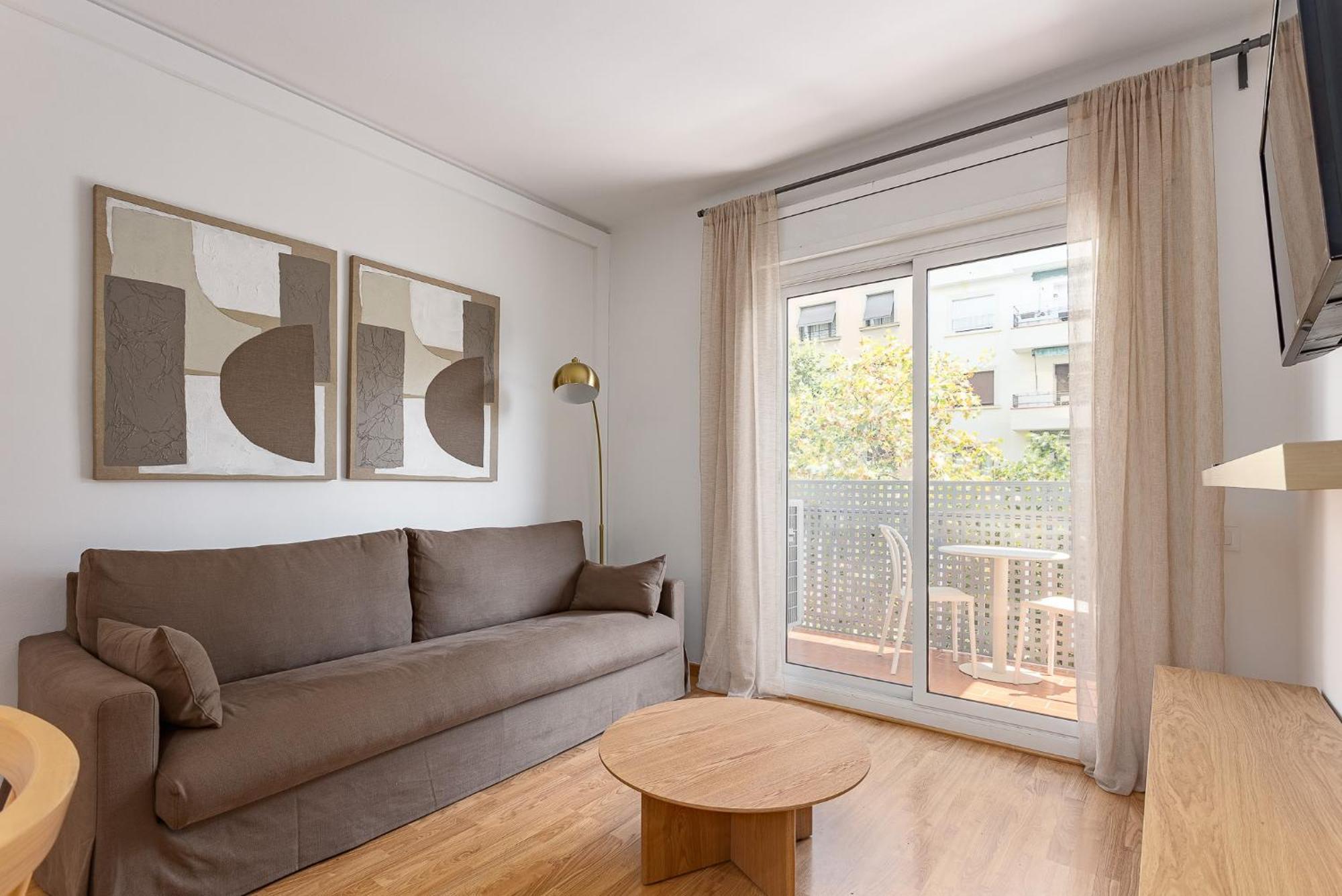 Ola Living Sagrada Familia — Foto’s 3